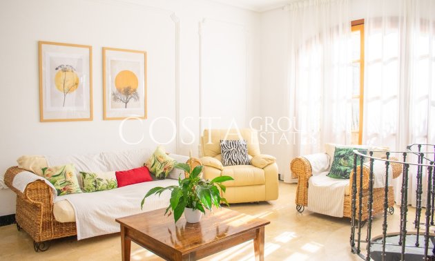 Revente - Villa -
Crevillente