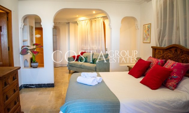 Revente - Villa -
Crevillente