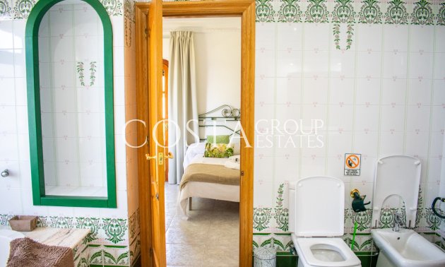 Revente - Villa -
Crevillente