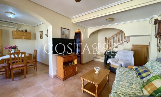 Resale - House -
Pilar de la Horadada