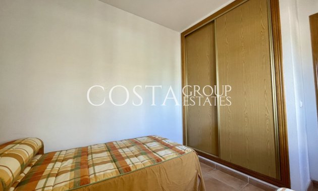 Resale - House -
Pilar de la Horadada