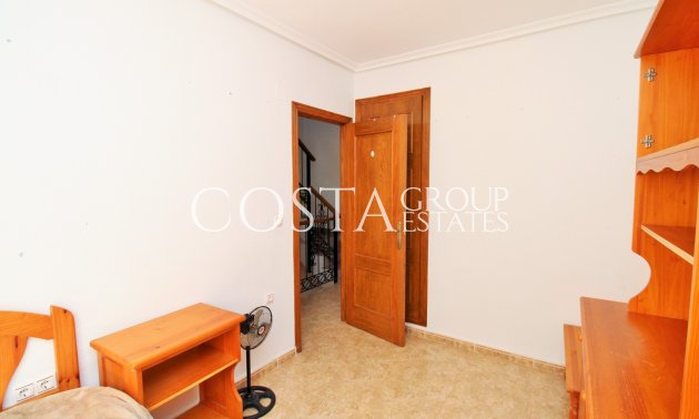 Odsprzedaż - Dom -
Villamartín