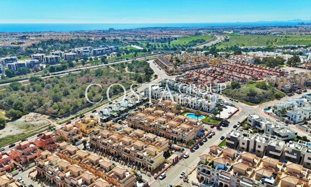 Odsprzedaż - Dom -
Villamartín