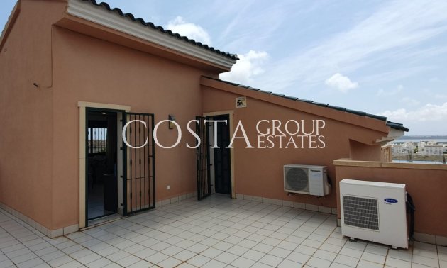 Resale - Villa -
Ciudad Quesada