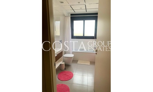 Resale - Villa -
Orihuela Costa - Campoamor