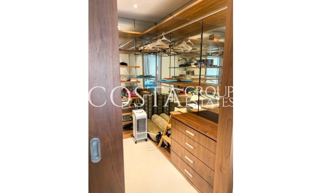 Resale - Villa -
Orihuela Costa - Campoamor