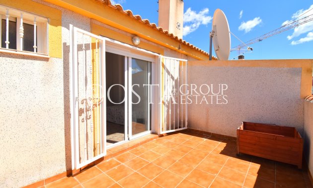 Wiederverkauf - House -
Orihuela Costa - Los Altos
