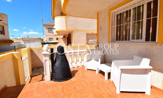 Wiederverkauf - House -
Orihuela Costa - Los Altos