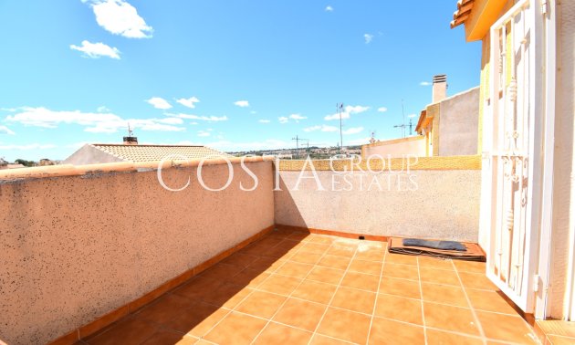 Wiederverkauf - House -
Orihuela Costa - Los Altos