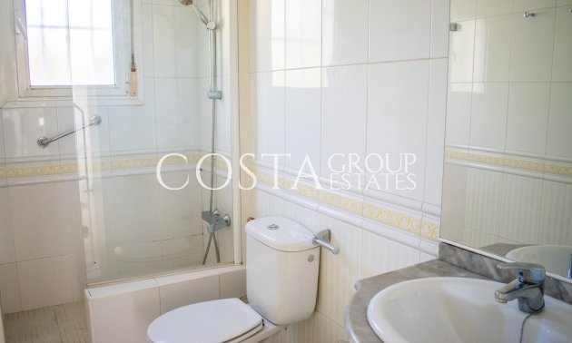 Resale - Villa -
Ciudad Quesada - Urbanizaciones