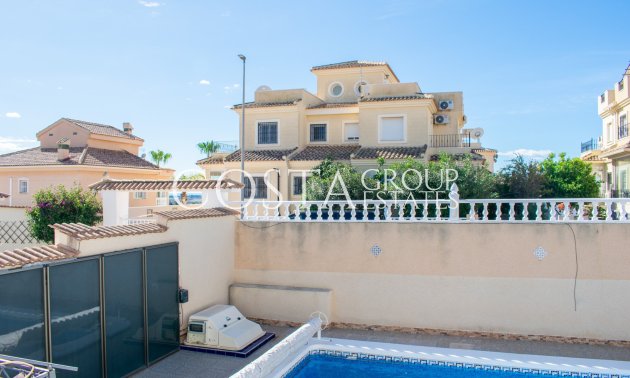 Resale - Villa -
Ciudad Quesada - Urbanizaciones