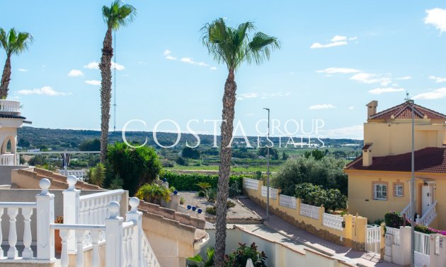 Resale - Villa -
Ciudad Quesada - Urbanizaciones