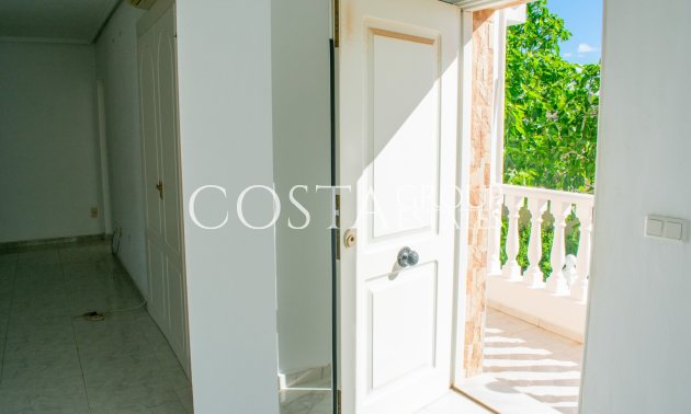 Resale - Villa -
Ciudad Quesada - Urbanizaciones