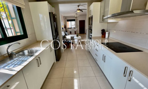 Herverkoop - Villa -
Ciudad Quesada - La Fiesta