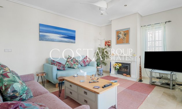 Resale - Villa -
Orihuela Costa - Los Dolses