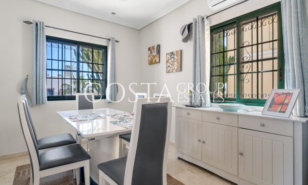 Resale - Villa -
Orihuela Costa - Los Dolses