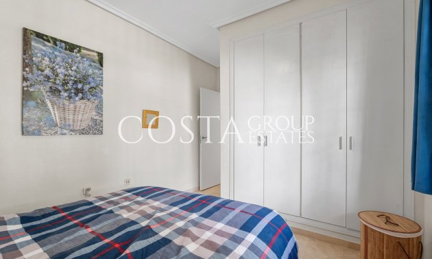 Resale - Villa -
Orihuela Costa - Los Dolses