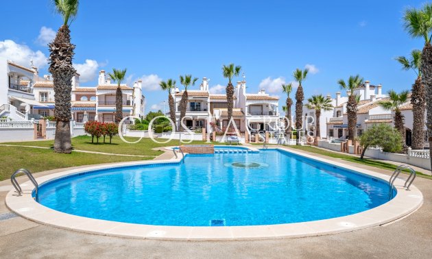 Resale - Villa -
Orihuela Costa - Los Dolses