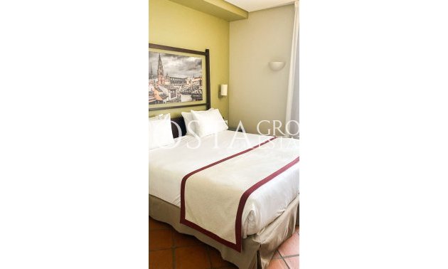Resale - Villa -
Orihuela Costa - Mil Palmeras