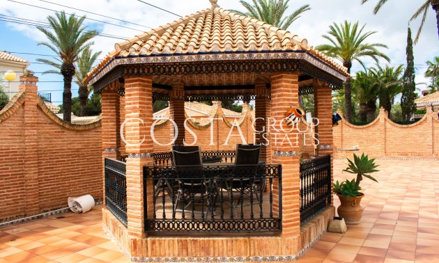 Revente - Villa -
Orihuela Costa - MUY CERCA DE LA PLAYA