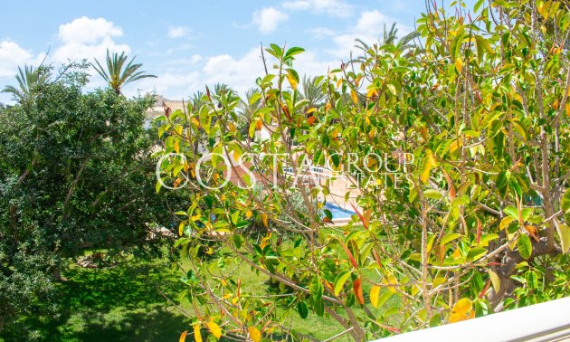 Revente - Villa -
Orihuela Costa - MUY CERCA DE LA PLAYA