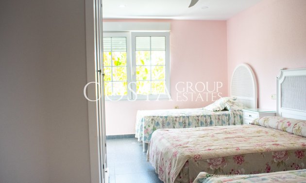 Revente - Villa -
Orihuela Costa - MUY CERCA DE LA PLAYA