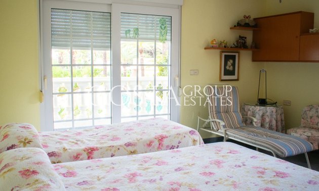 Revente - Villa -
Orihuela Costa - MUY CERCA DE LA PLAYA