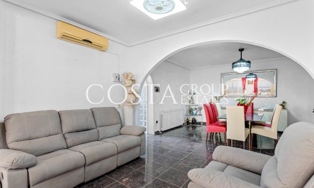 Resale - Villa -
Ciudad Quesada