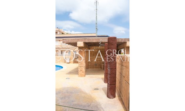 Wiederverkauf - House -
Orihuela Costa - Los Dolses