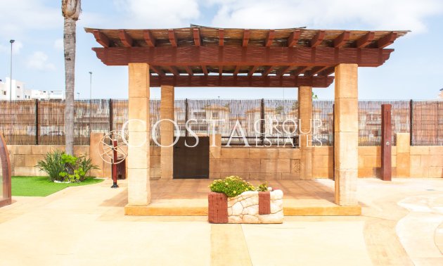 Wiederverkauf - House -
Orihuela Costa - Los Dolses