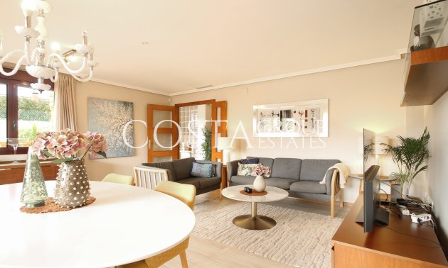 Herverkoop - Villa -
Torrevieja - Los Balcones