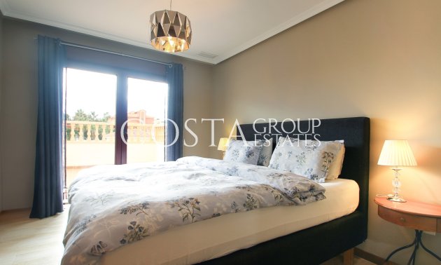 Herverkoop - Villa -
Torrevieja - Los Balcones