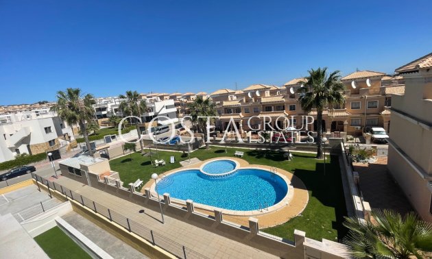 Odsprzedaż - Willa -
Orihuela Costa - Villamartín