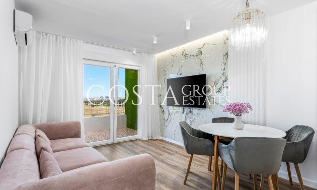 Odsprzedaż - Apartament -
Torrevieja - Punta Prima