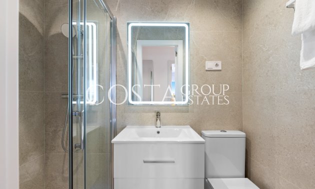 Odsprzedaż - Apartament -
Torrevieja - Punta Prima