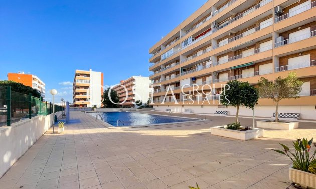 Odsprzedaż - Apartament -
Torrevieja - Punta Prima