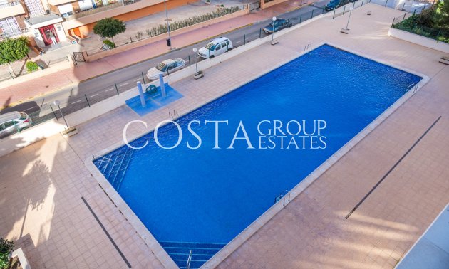 Odsprzedaż - Apartament -
Torrevieja - Punta Prima
