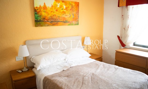 Resale - Villa -
Orihuela Costa - MUY CERCA DE LA PLAYA