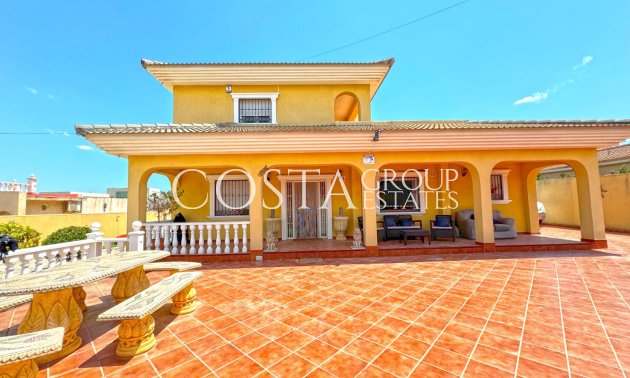 Resale - Villa -
Torrevieja - Los Balcones - Los Altos del Edén