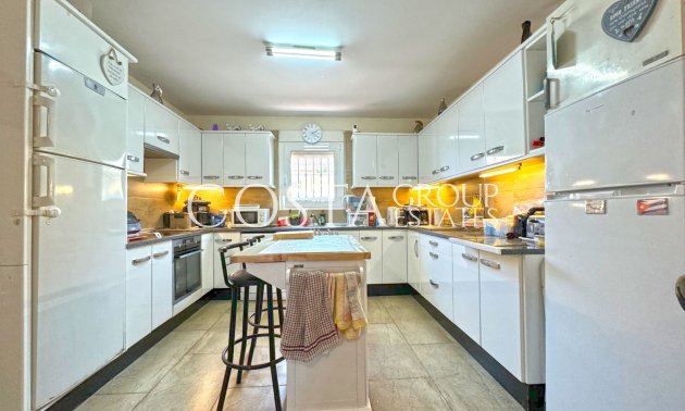 Resale - Villa -
Torrevieja - Los Balcones - Los Altos del Edén