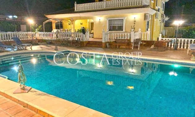 Resale - Villa -
Torrevieja - Los Balcones - Los Altos del Edén