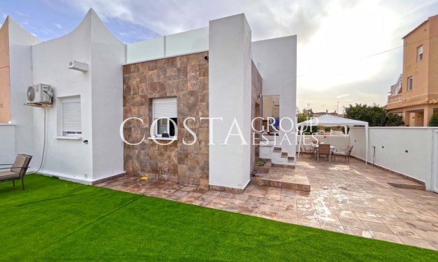 Wiederverkauf - House -
Orihuela Costa - Playa Flamenca