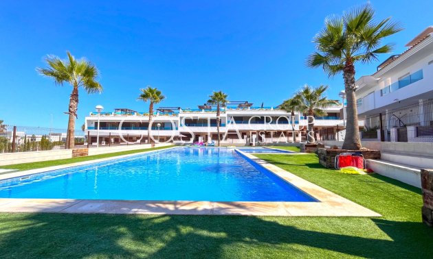 Wiederverkauf - House -
Torrevieja - Los Balcones - Los Altos del Edén