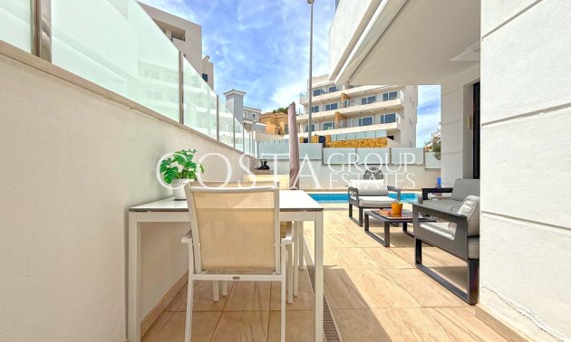 Resale - Villa -
Orihuela Costa - Villamartín