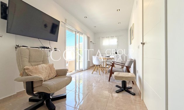 Resale - House -
Torrevieja - Torrelamata - La Mata