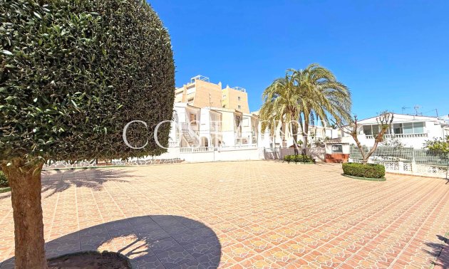 Wiederverkauf - Apartment -
Torrevieja - Torrelamata - La Mata