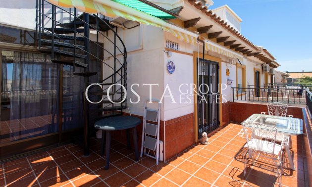 Wiederverkauf - House -
Orihuela Costa