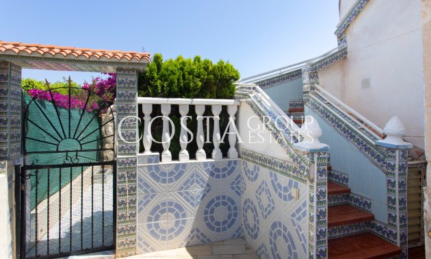 Wiederverkauf - House -
Orihuela Costa