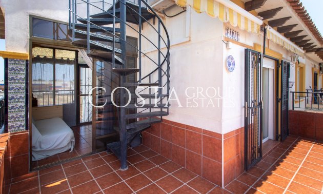 Wiederverkauf - House -
Orihuela Costa