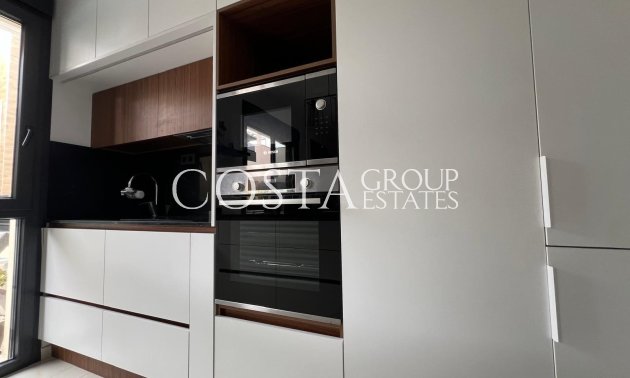 Resale - Villa -
Orihuela Costa - Lomas De Cabo Roig